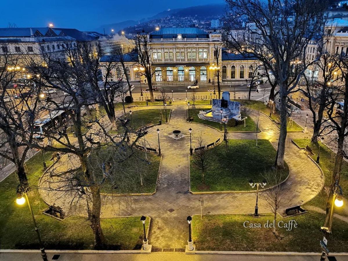 Апартаменты Casa Del Caffe Триест Экстерьер фото